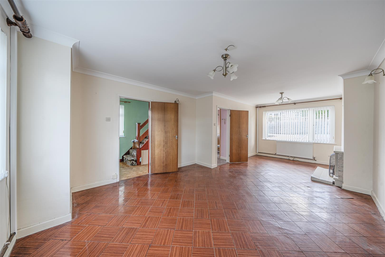 Cae Folland, Penclawdd, Swansea, SA4 3YJ